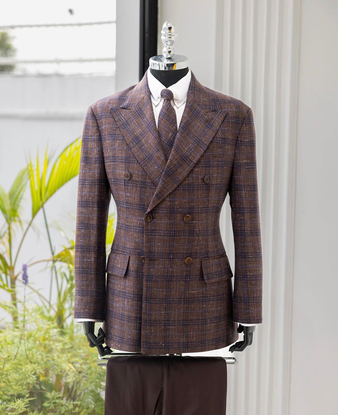 Double breasted suit